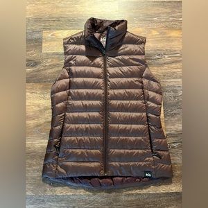 REI down vest women’s medium pretty dusky purple